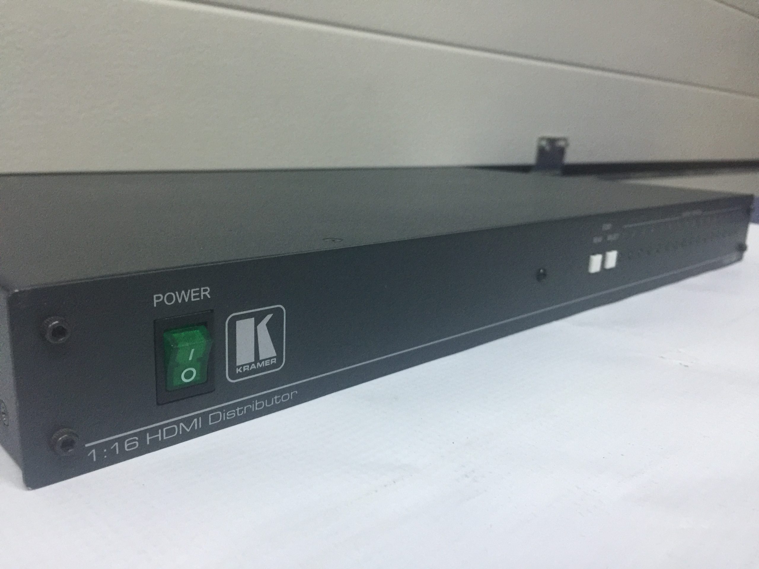 Kramer 1zu16 HDMI Distributor_2